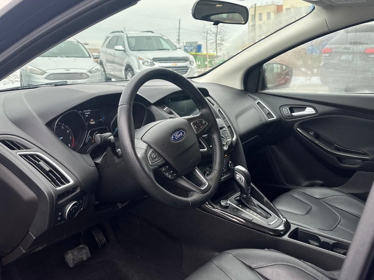 2016 Ford Focus Titanium 4dr Hatchback Photo