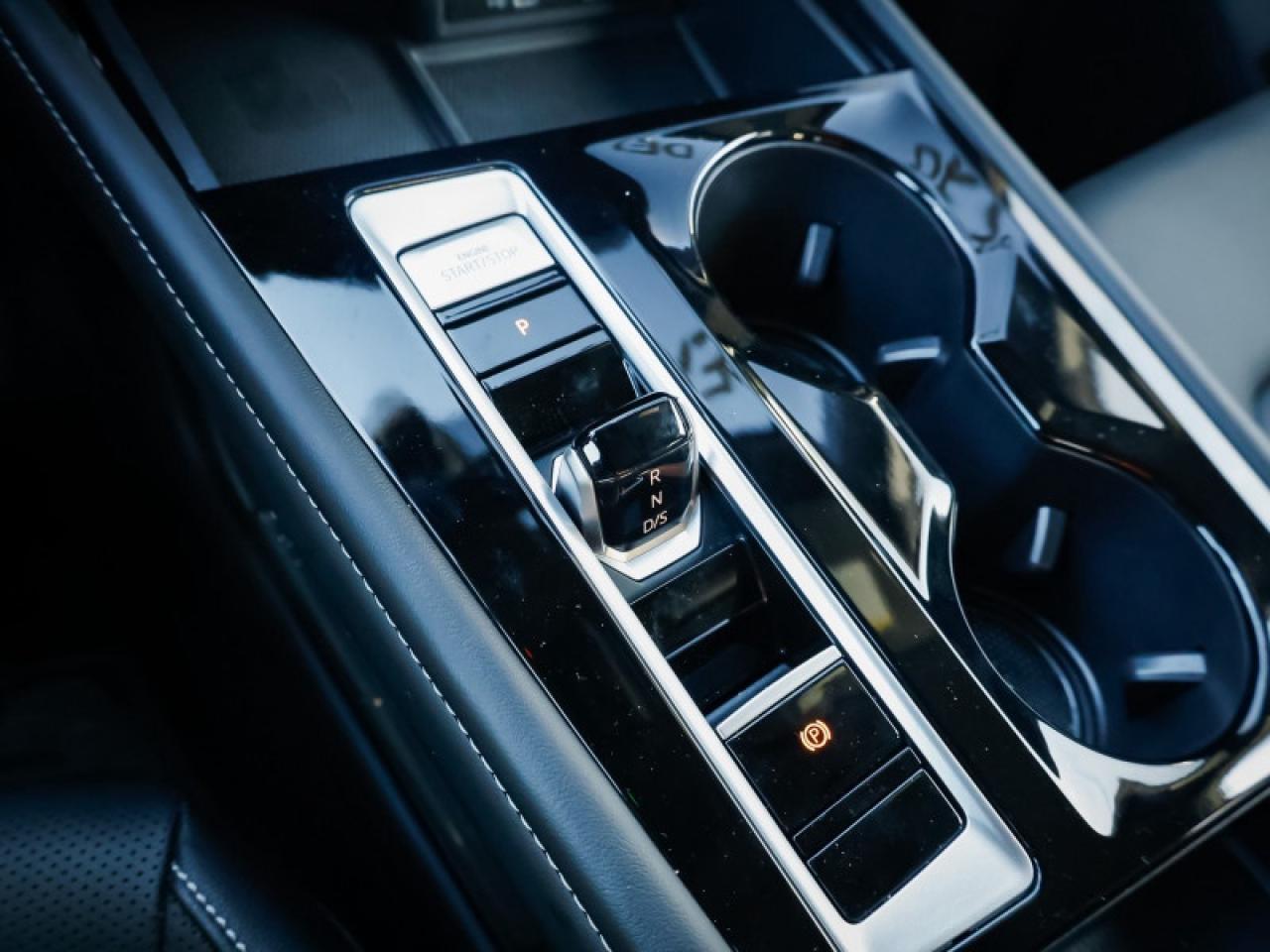 2024 Volkswagen Atlas Cross Sport Highline 2.0 TSI Photo