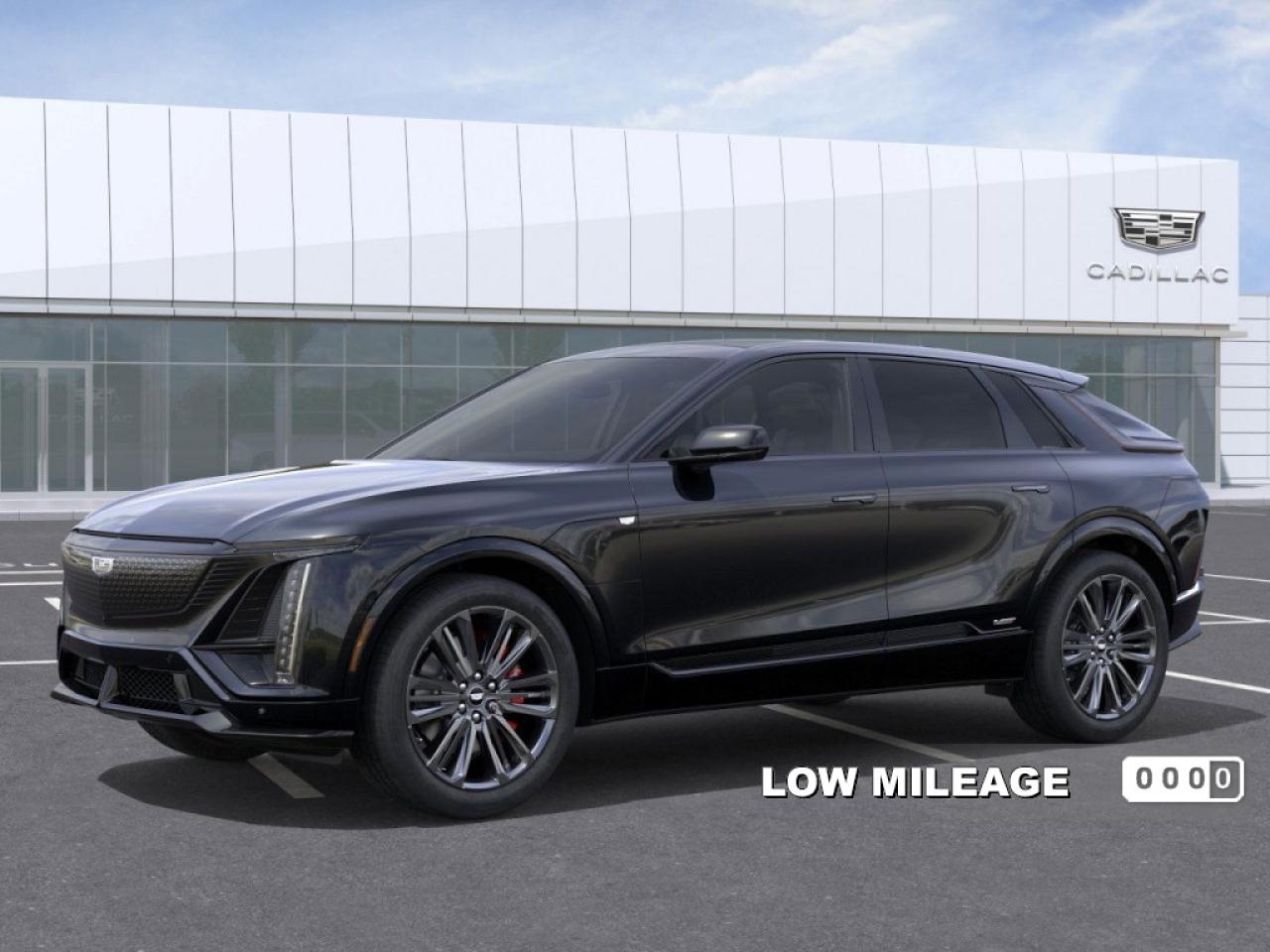 2026 Cadillac LYRIQ LYRIQ-V Premium Photo