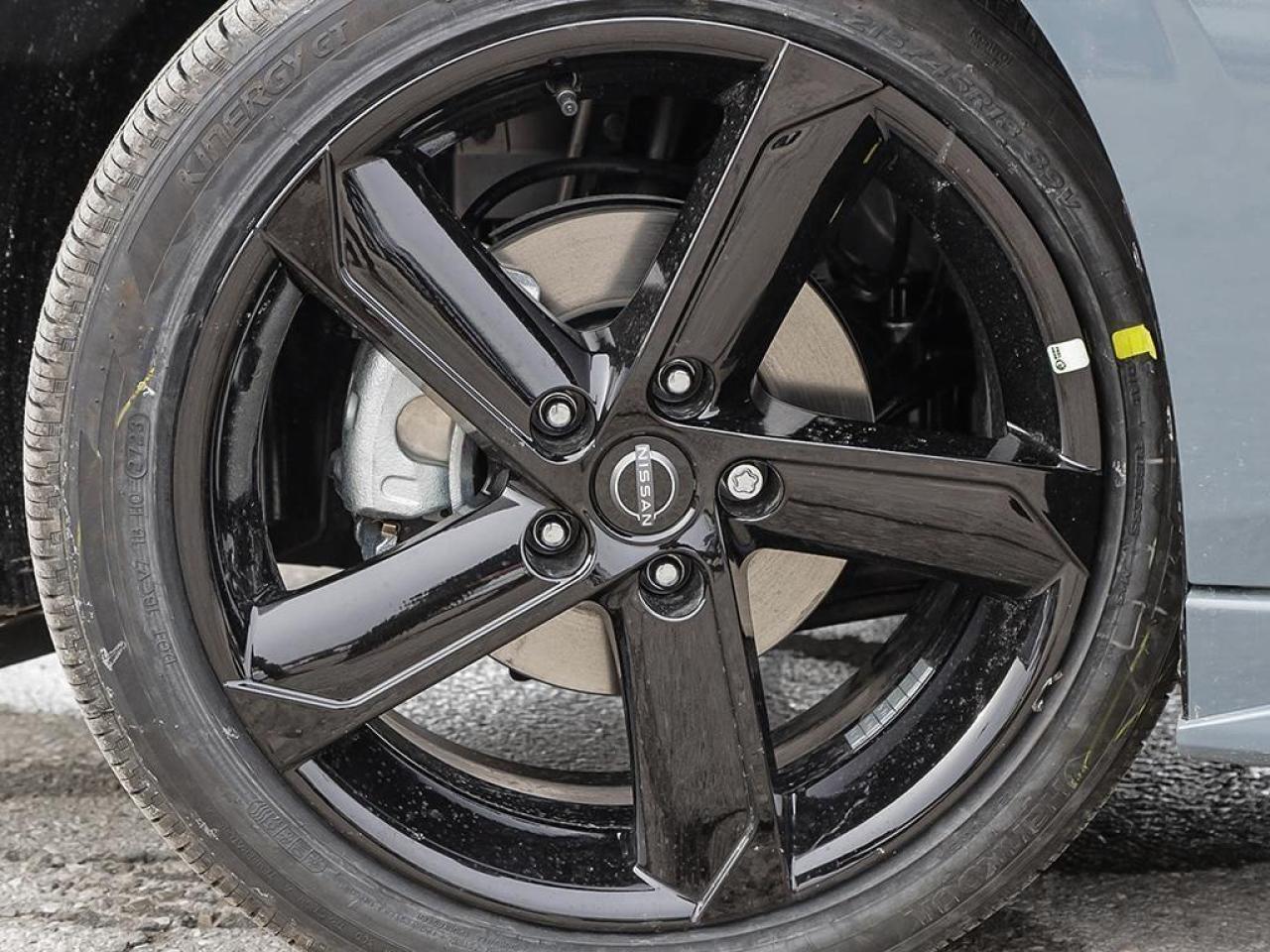 2025 Nissan Sentra SR 4dr Sedan Photo