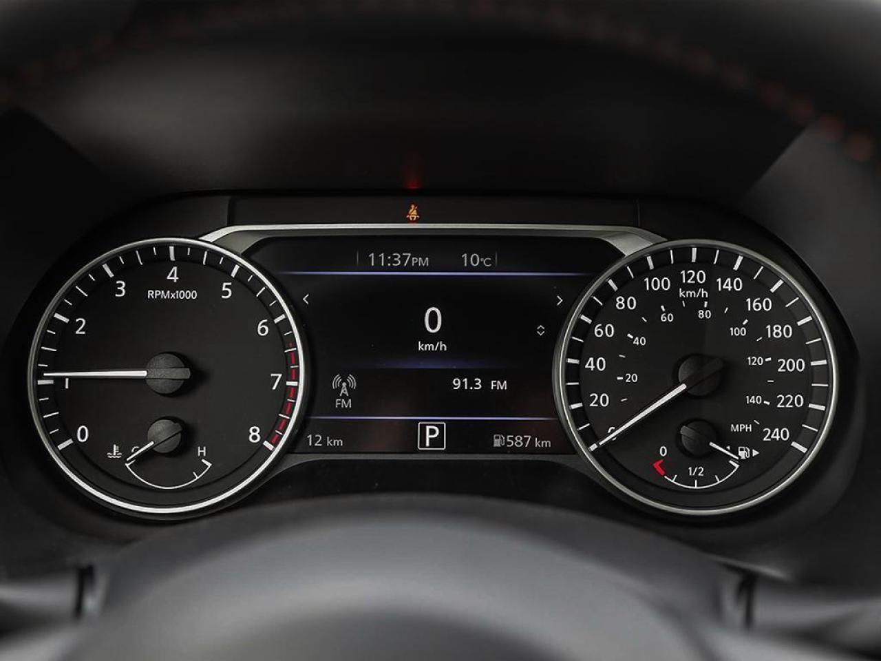 2025 Nissan Sentra SR 4dr Sedan Photo