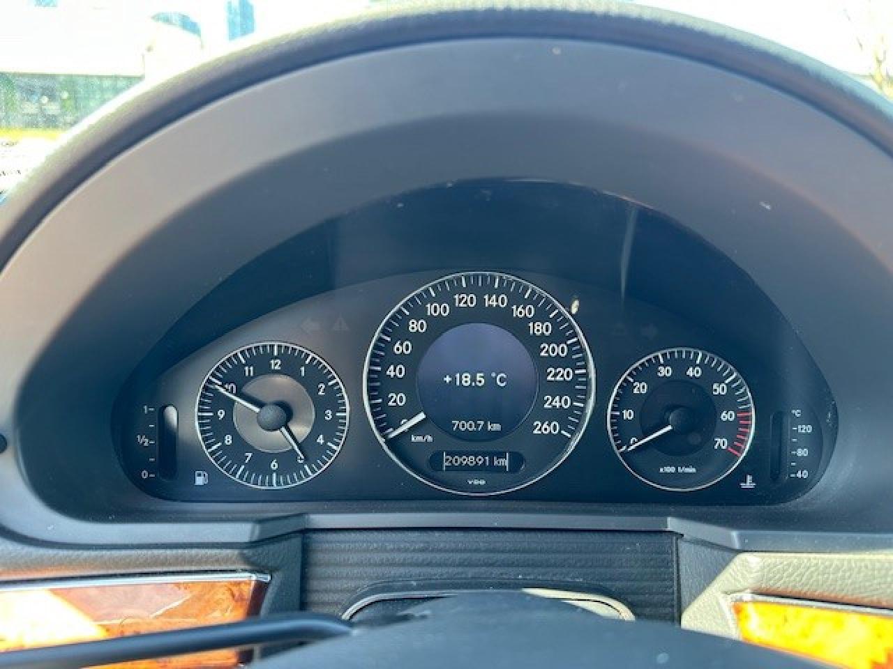 2004 Mercedes-Benz E-Class Base E 500 4dr All-wheel Drive Station Wagon Photo