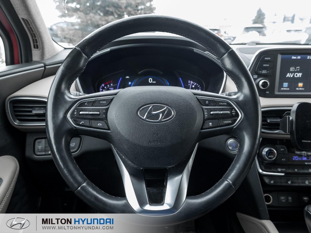 2019 Hyundai Santa Fe Luxury 2.0 (A8) 4dr All-Wheel Drive Photo