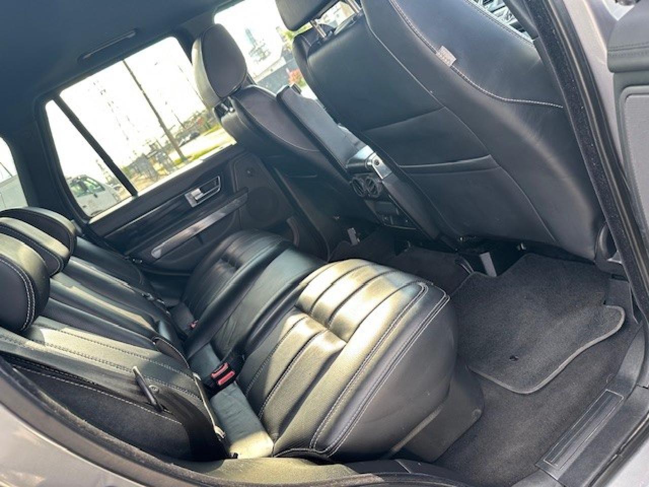 2013 Land Rover Range Rover Sport HSE 4dr 4x4 Photo