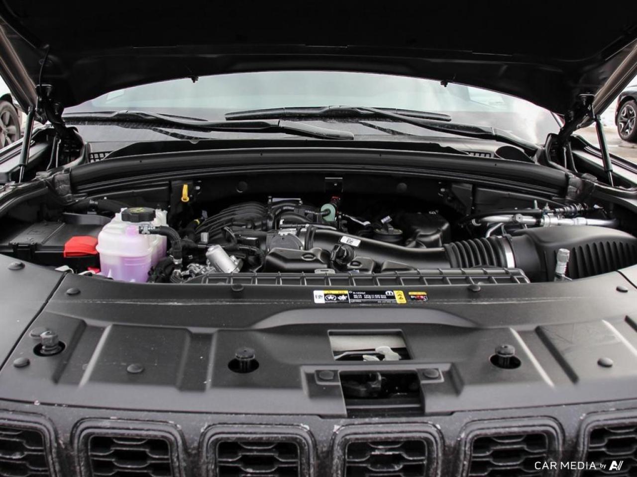 2025 Jeep Grand Cherokee Laredo 4dr 4x4 Photo