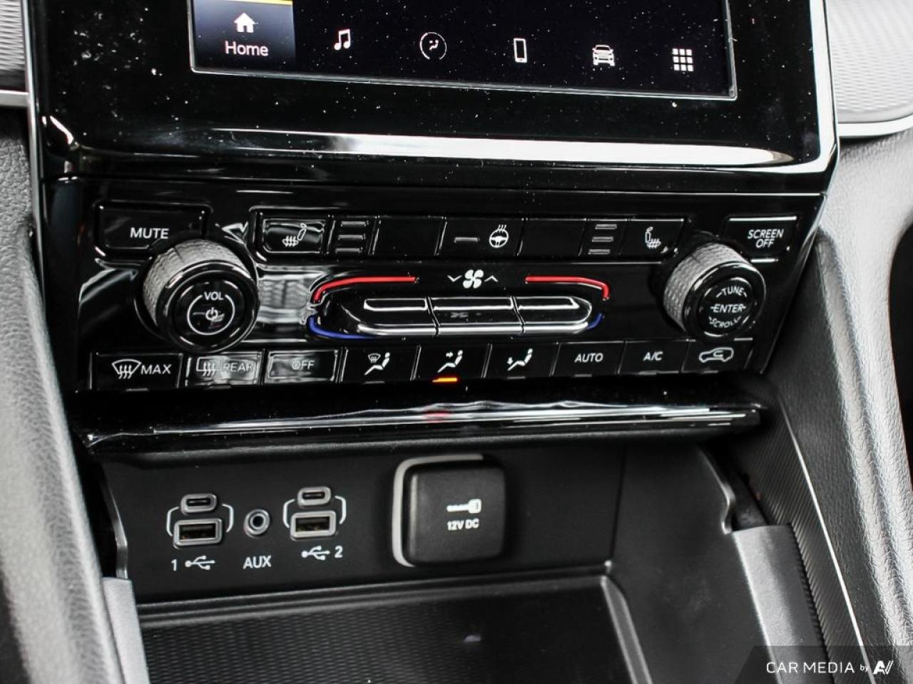 2025 Jeep Grand Cherokee Laredo 4dr 4x4 Photo