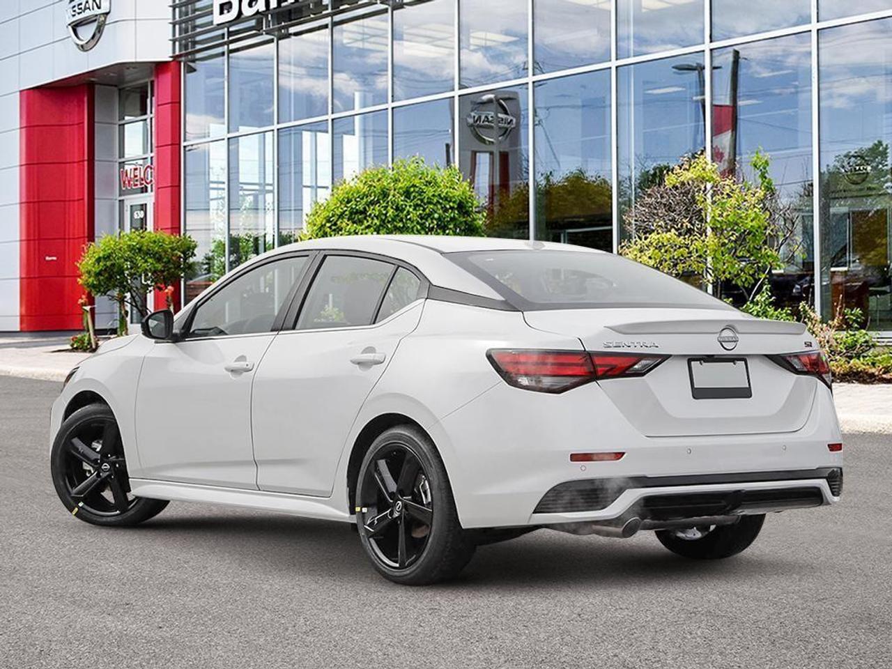 2025 Nissan Sentra SR 4dr Sedan Photo3