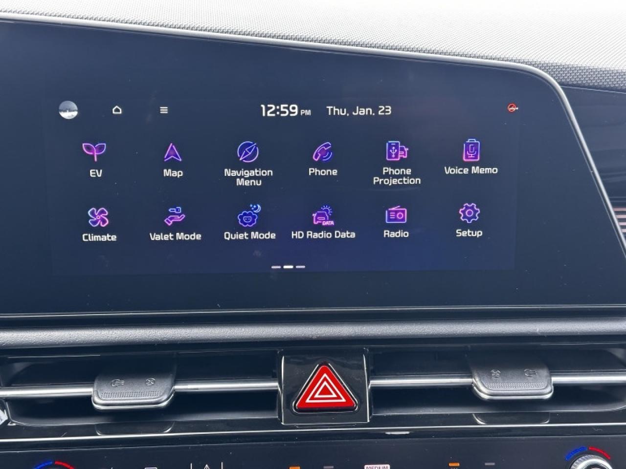 2025 Kia Niro Plug-In Hybrid EX Photo