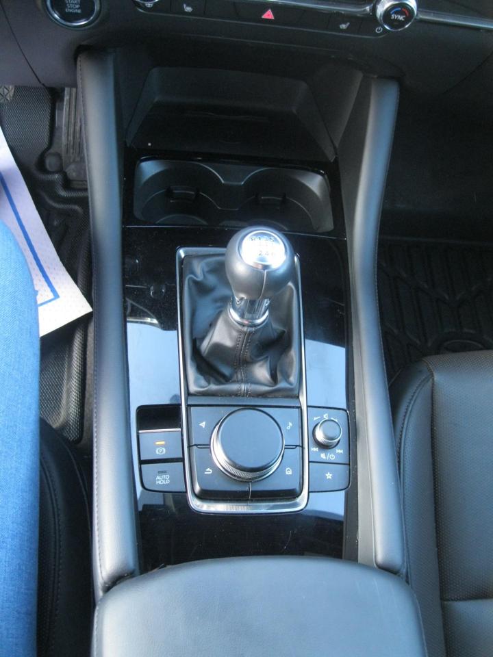 2025 Mazda 3 GT (M6) 4dr Front-Wheel Drive Sport Photo