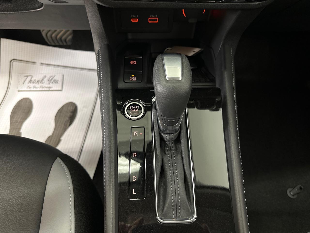 2024 Nissan Kicks SR 4dr Front-Wheel Drive Photo