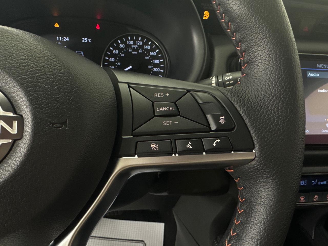 2024 Nissan Kicks SR 4dr Front-Wheel Drive Photo