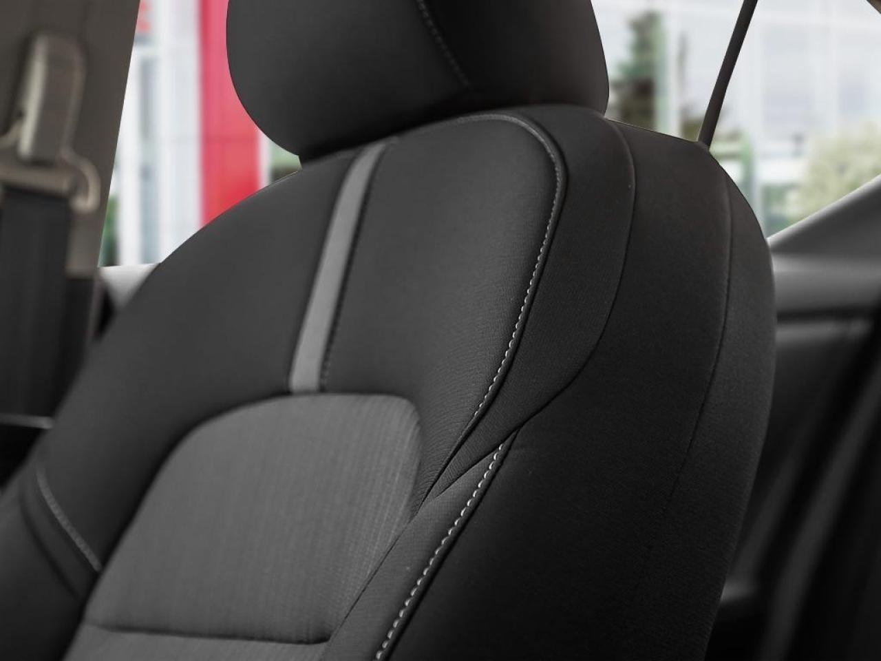 2025 Nissan Sentra SV 4DR SEDAN Photo