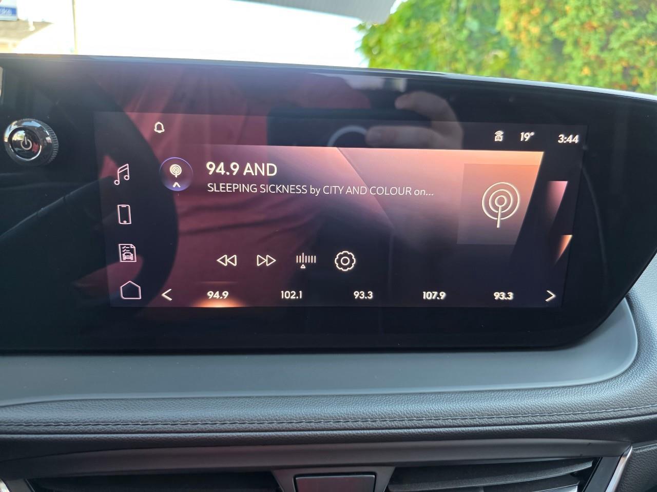 2024 Buick Encore GX Avenir 4dr All-Wheel Drive Photo