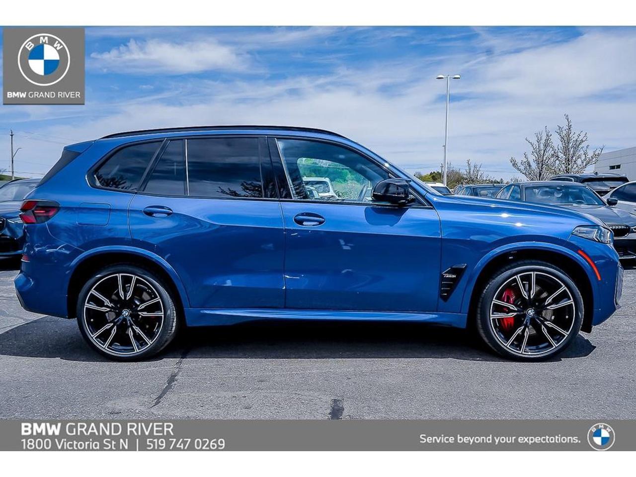 2025 BMW X5 M60i xDrive 4dr All-Wheel Drive Sports Activity Vehicle Photo2