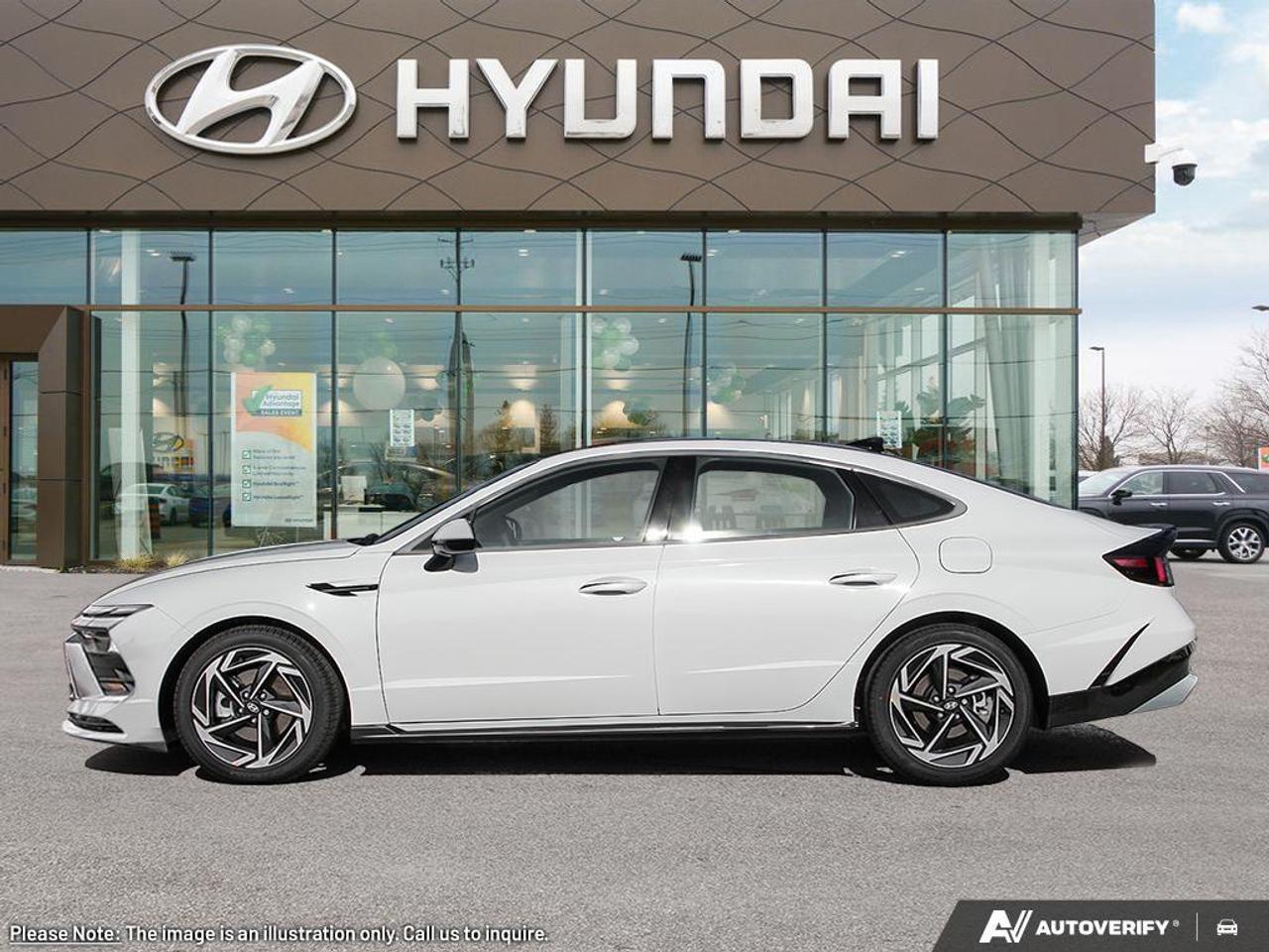 2025 Hyundai Sonata  Photo2