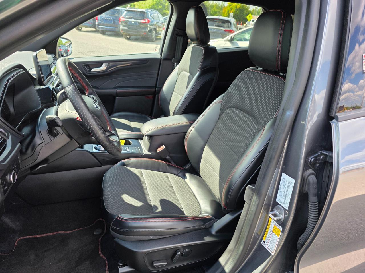 2023 Ford Escape ST-Line 4dr All-Wheel Drive Photo