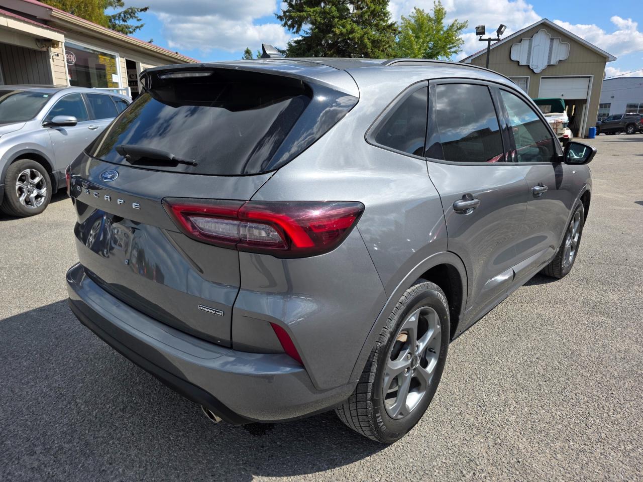 2023 Ford Escape ST-Line 4dr All-Wheel Drive Photo