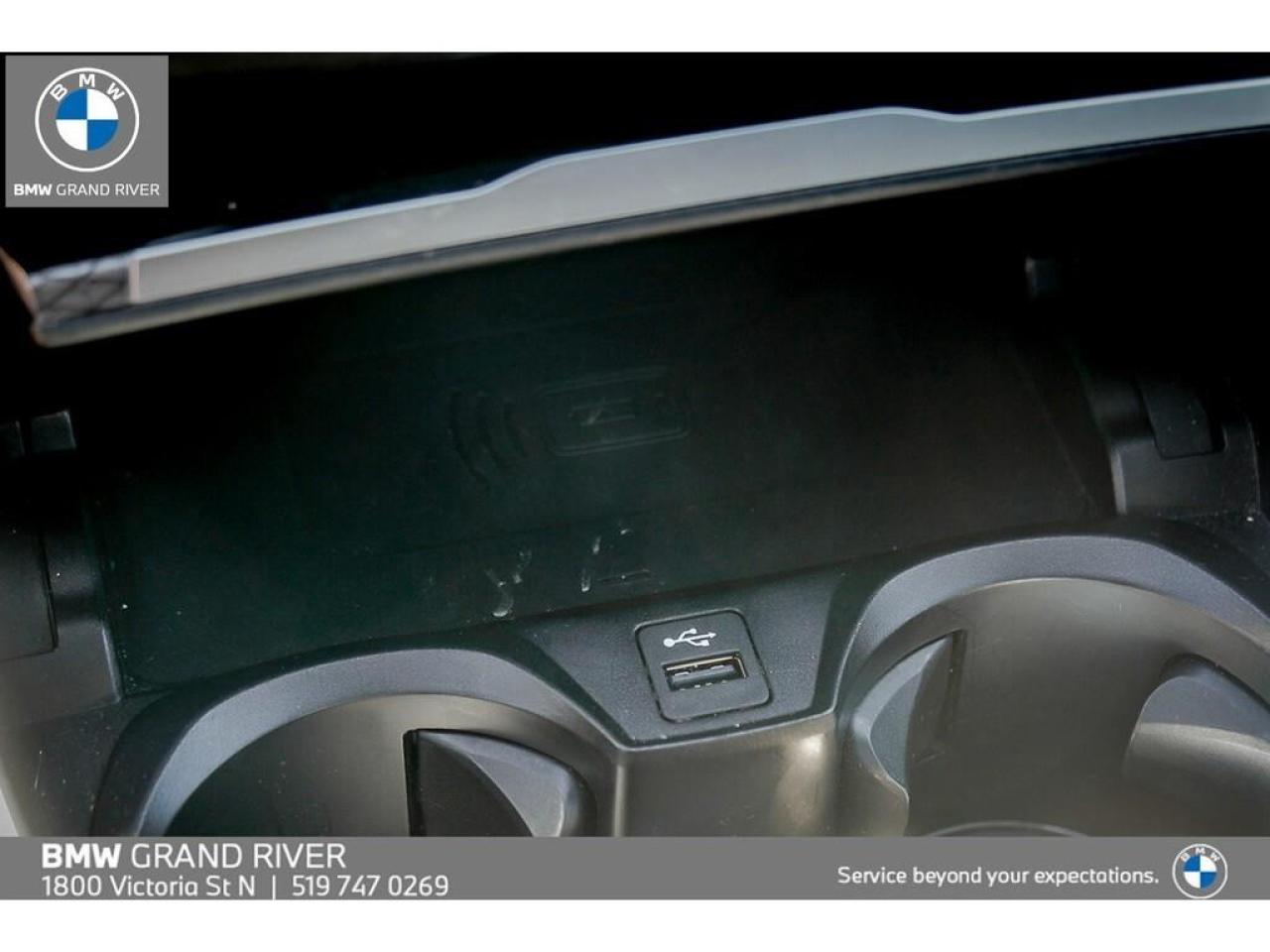 2024 BMW 330 i xDrive 4dr All-Wheel Drive Sedan Photo