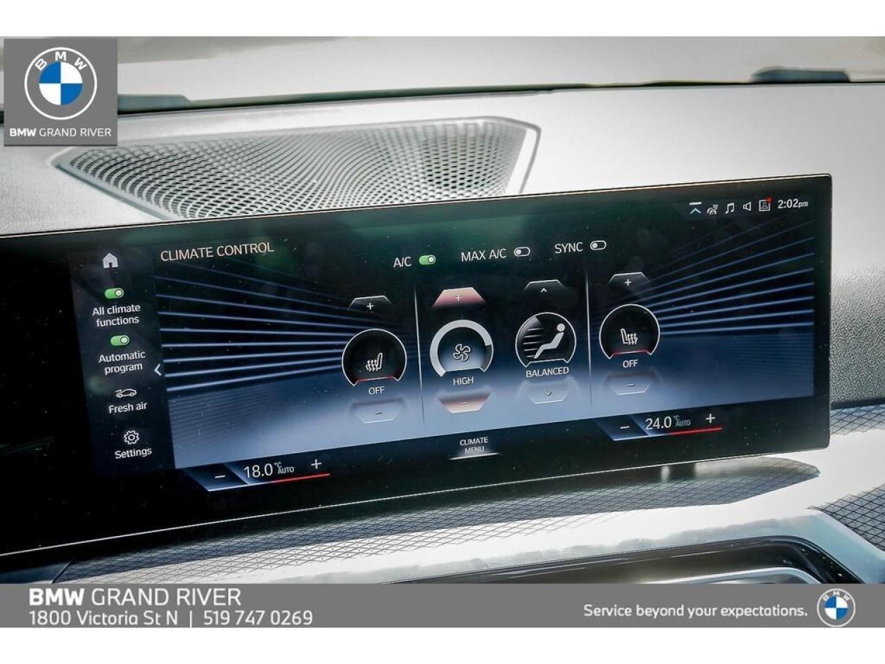 2024 BMW 330 i xDrive 4dr All-Wheel Drive Sedan Photo