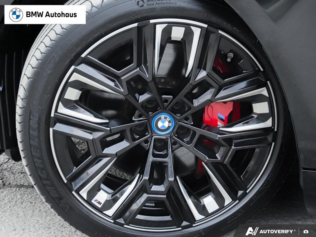 2024 BMW i5 M60 xDrive Sedan Photo