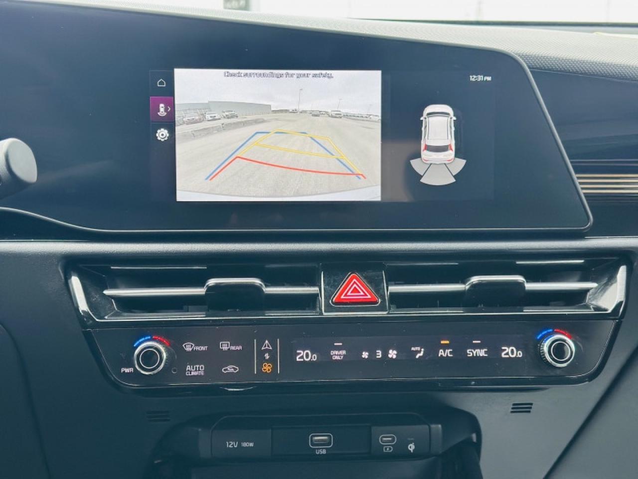 2025 Kia Niro Plug-In Hybrid EX Photo