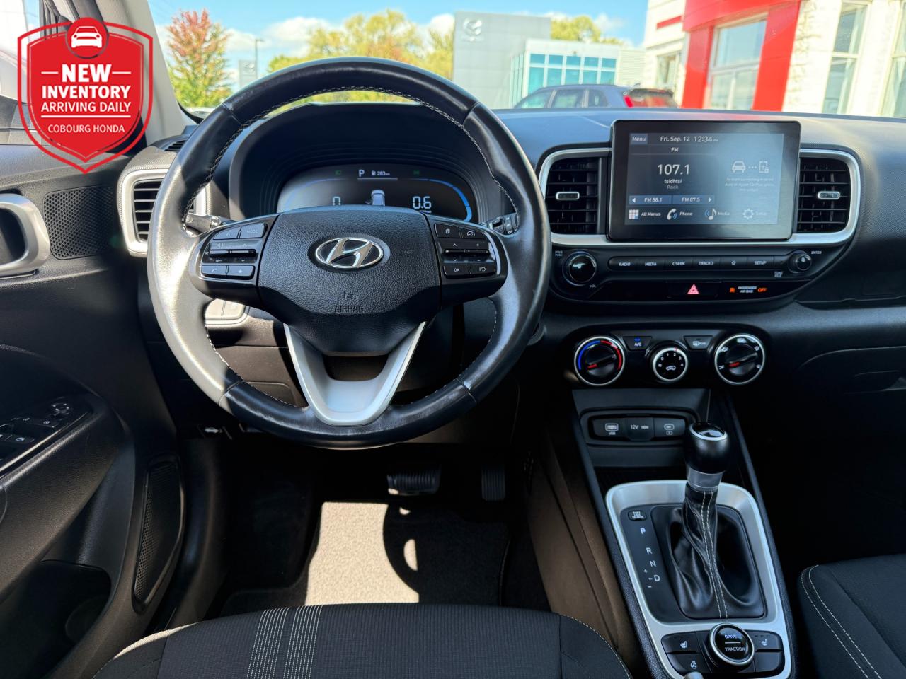 2023 Hyundai Venue Preferred 4dr Front-Wheel Drive Photo