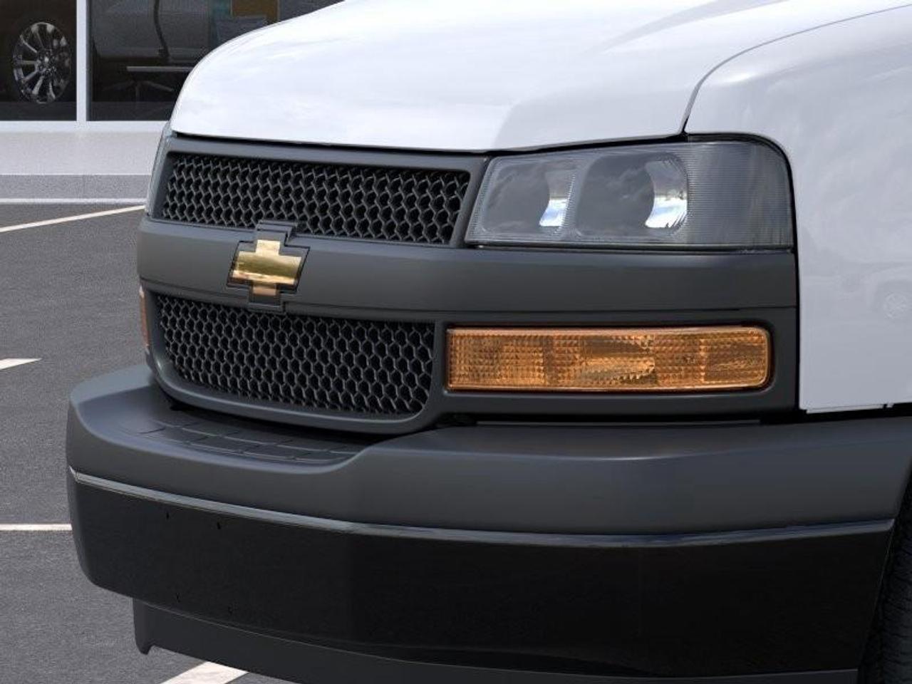 2025 Chevrolet Express 2500 Work Van Rear-Wheel Drive Extended Cargo Van Photo