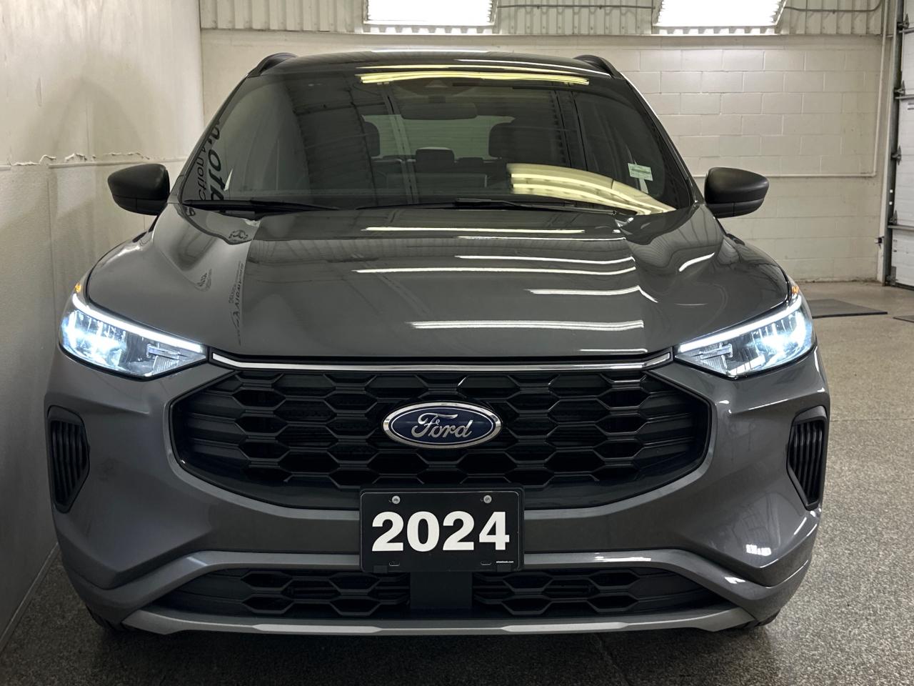 2024 Ford Escape ST-Line 4dr All-Wheel Drive Photo