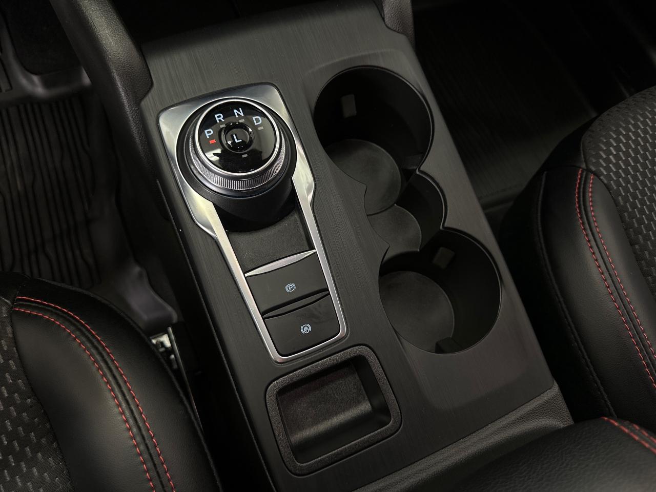 2024 Ford Escape ST-Line 4dr All-Wheel Drive Photo