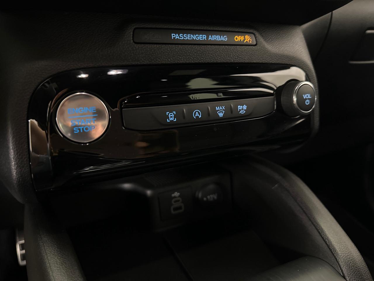 2024 Ford Escape ST-Line 4dr All-Wheel Drive Photo