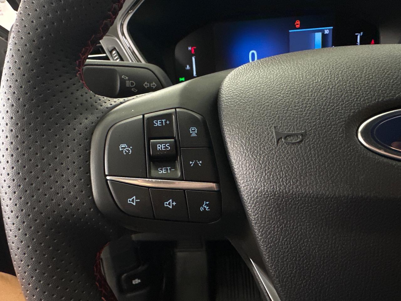 2024 Ford Escape ST-Line 4dr All-Wheel Drive Photo