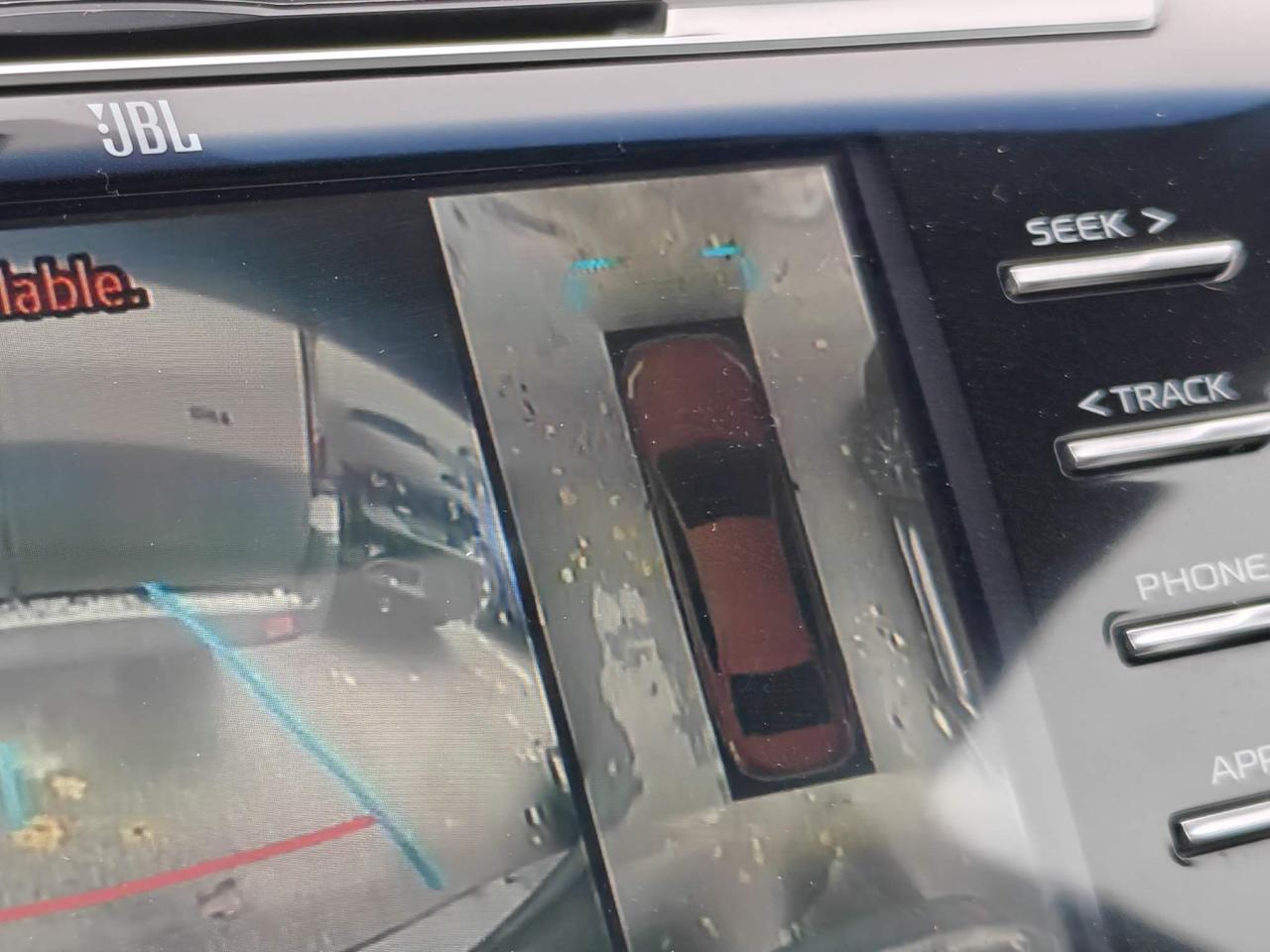 2020 Toyota Camry Hybrid XLE 4dr Sedan Photo