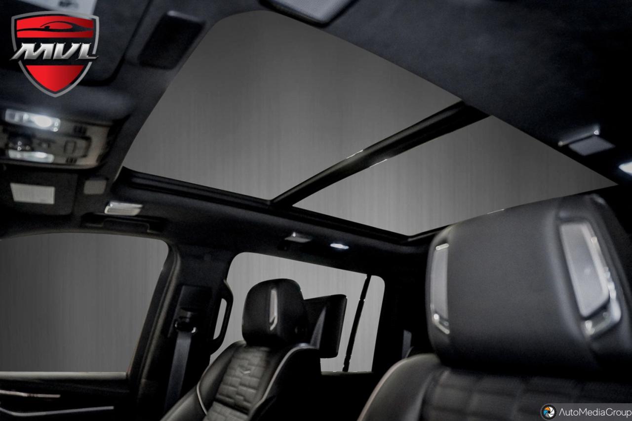 2021 Cadillac Escalade ESV Premium Luxury Platinum 4x4 Photo