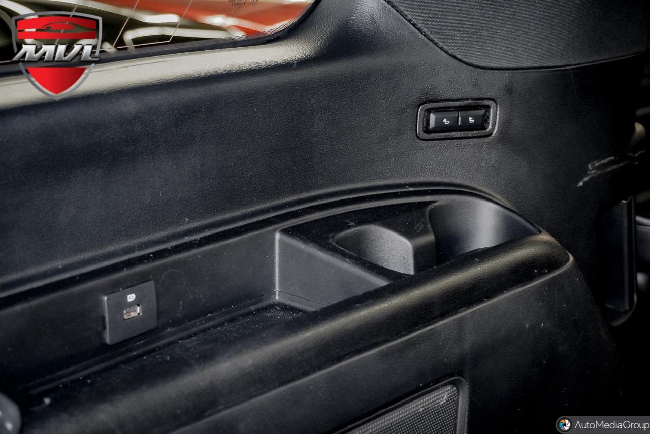 2021 Cadillac Escalade ESV Premium Luxury Platinum 4x4 Photo