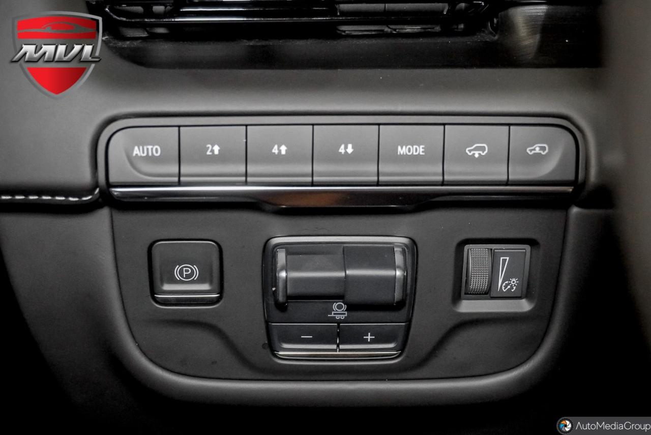 2021 Cadillac Escalade ESV Premium Luxury Platinum 4x4 Photo