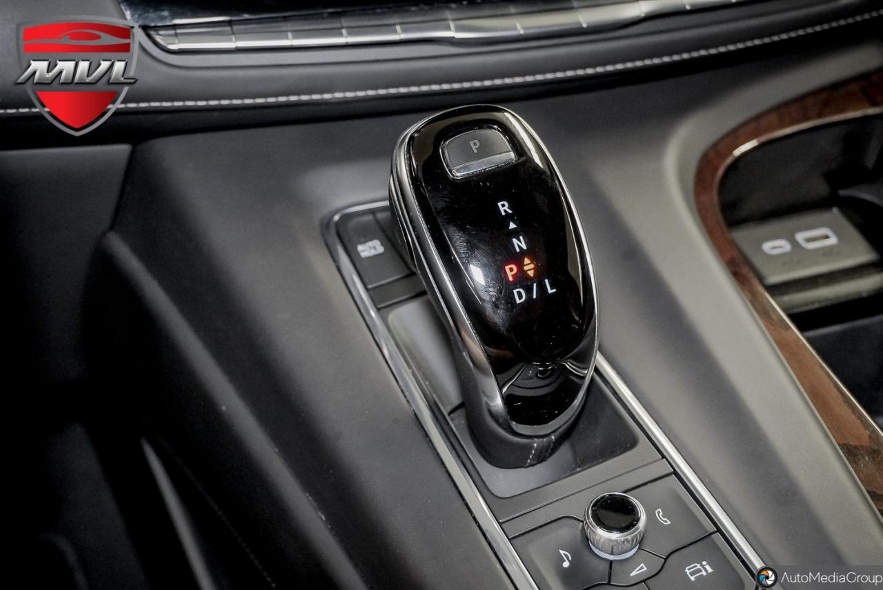 2021 Cadillac Escalade ESV Premium Luxury Platinum 4x4 Photo