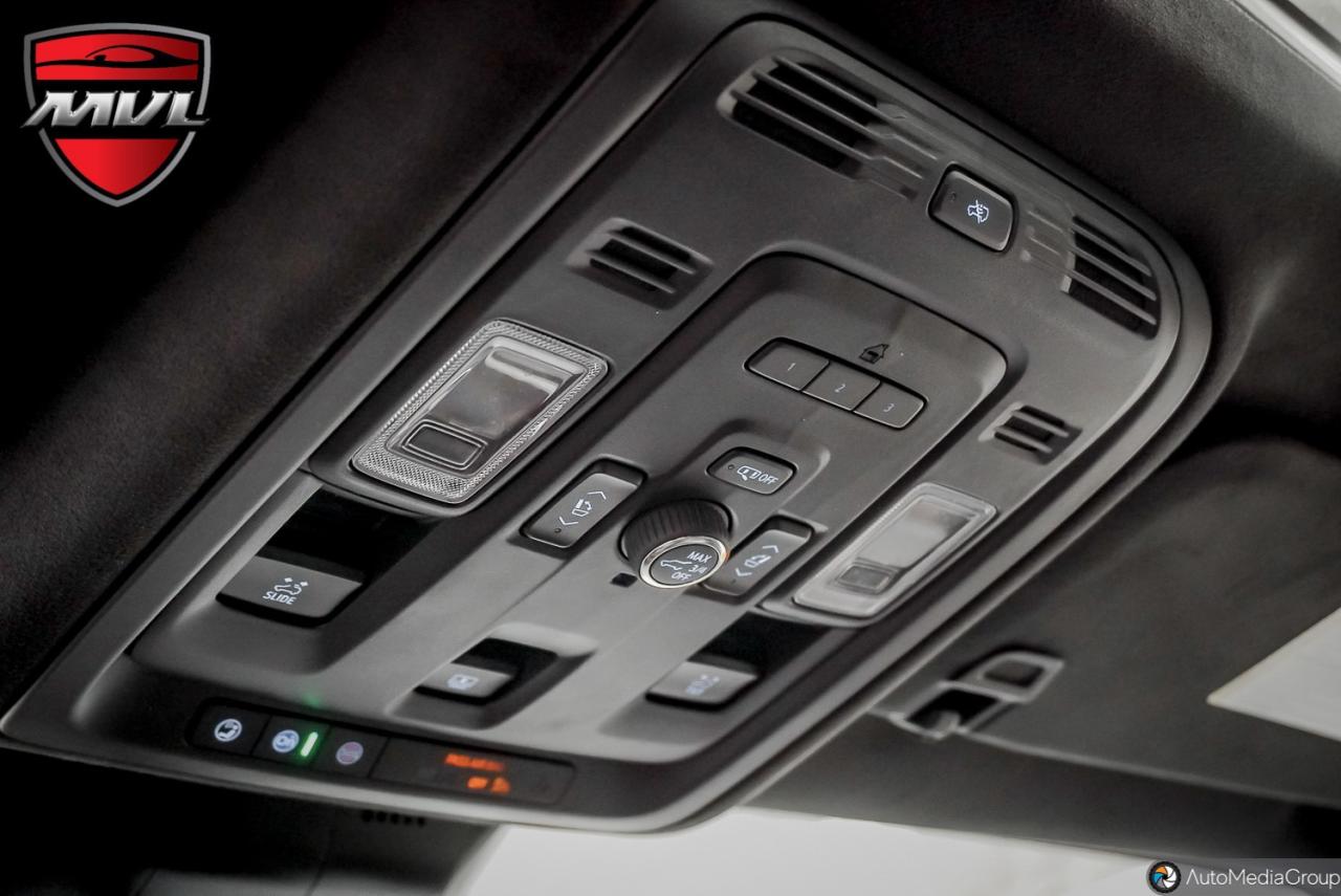 2021 Cadillac Escalade ESV Premium Luxury Platinum 4x4 Photo