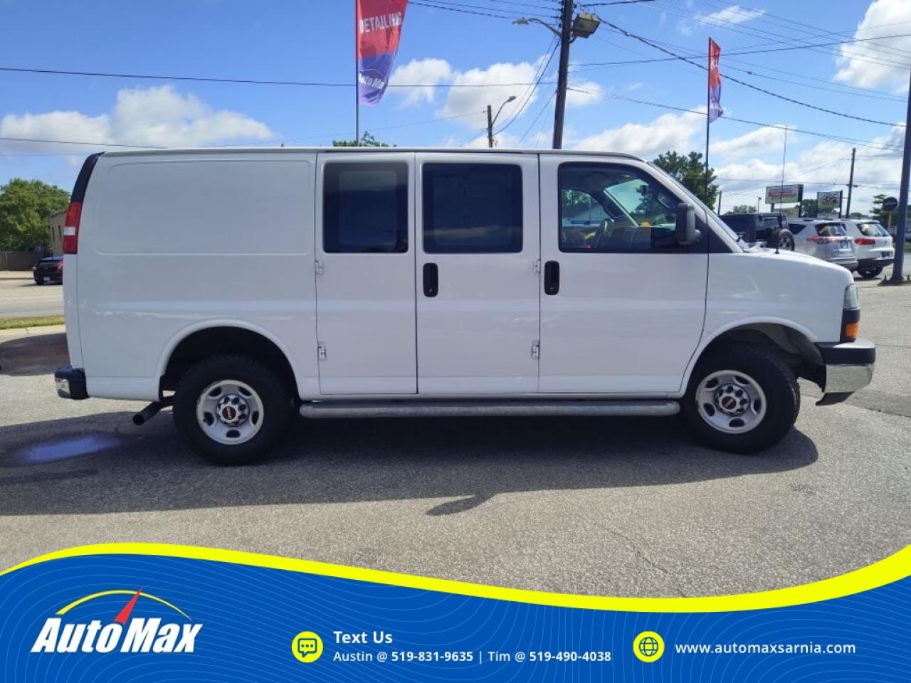 2018 GMC Savana 2500 Work Van Rear-Wheel Drive Cargo Van Photo