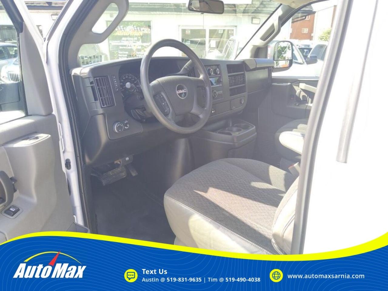 2018 GMC Savana 2500 Work Van Rear-Wheel Drive Cargo Van Photo