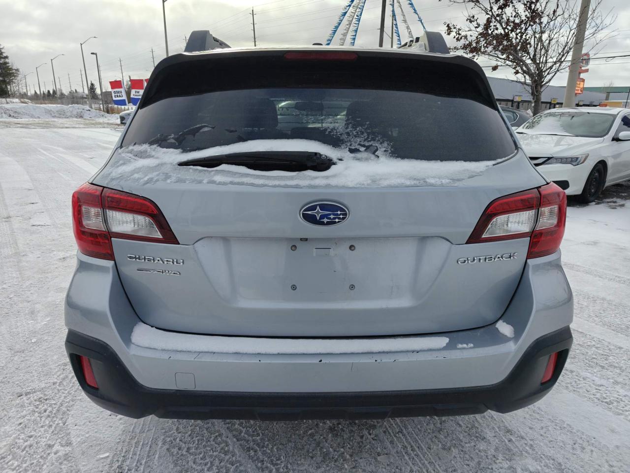 2019 Subaru Outback 2.5i Touring w/EyeSight Package (CVT) 4dr All-Wheel Drive Photo4