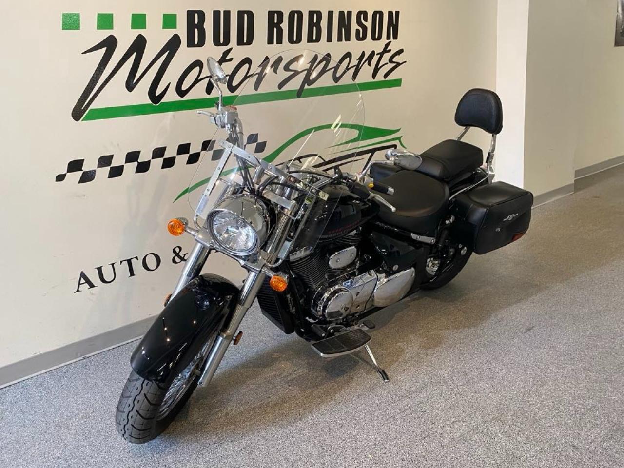 2016 Suzuki BOULEVARD C50T  Photo3