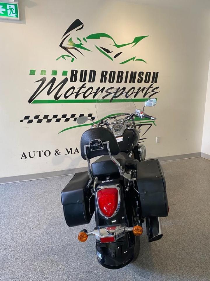 2016 Suzuki BOULEVARD C50T  Photo