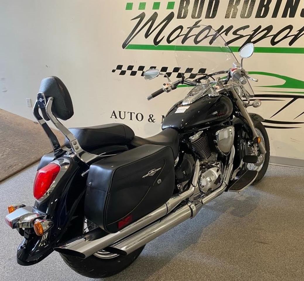 2016 Suzuki BOULEVARD C50T  Photo