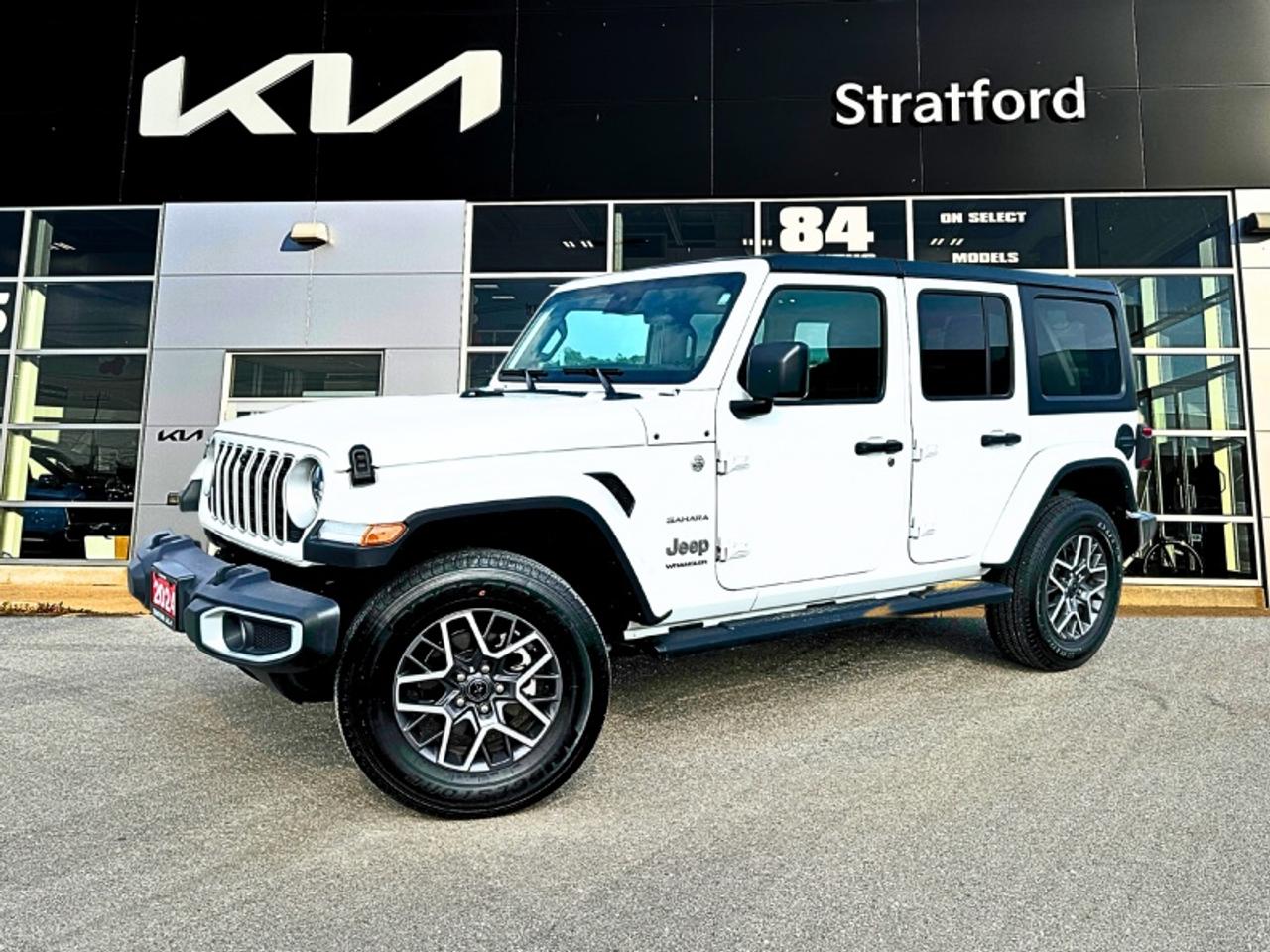 2024 Jeep Wrangler Sahara Photo