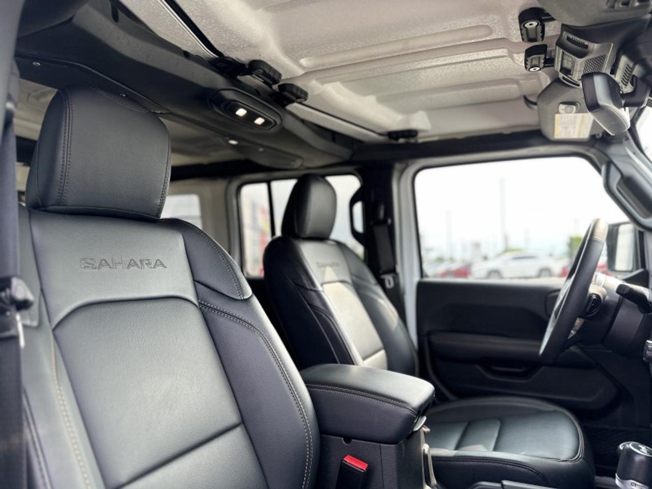 2024 Jeep Wrangler Sahara Photo