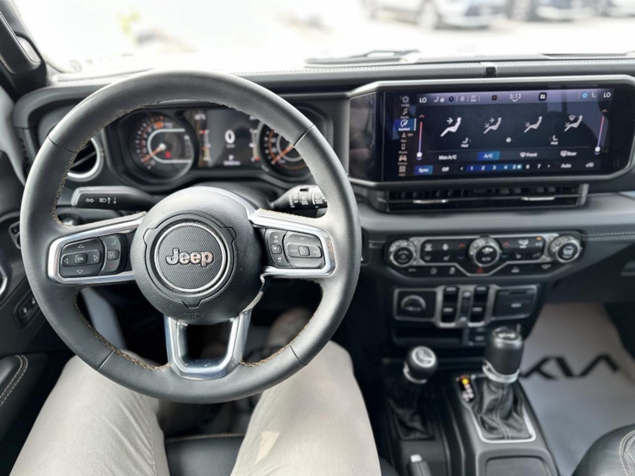 2024 Jeep Wrangler Sahara Photo