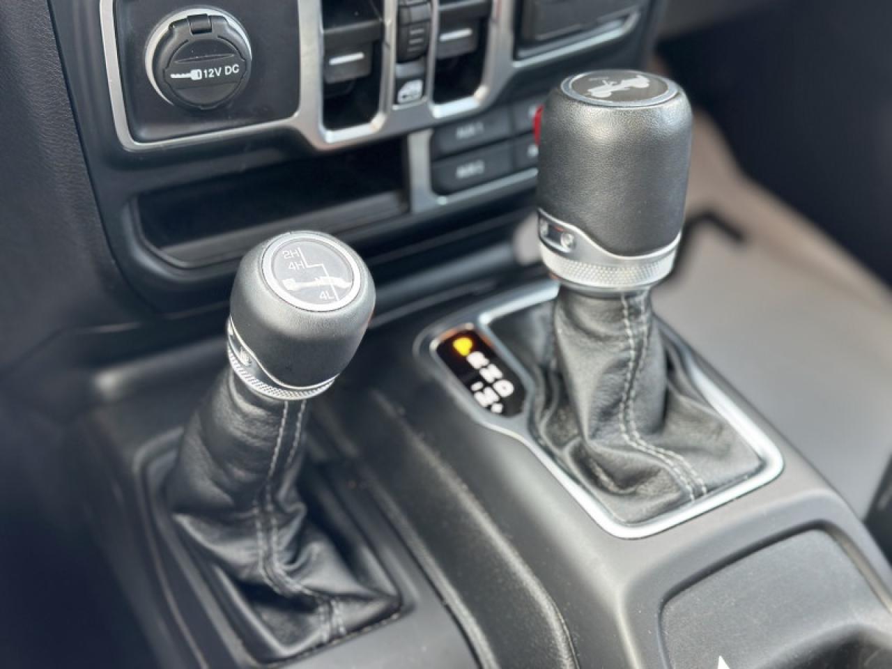 2024 Jeep Wrangler Sahara Photo