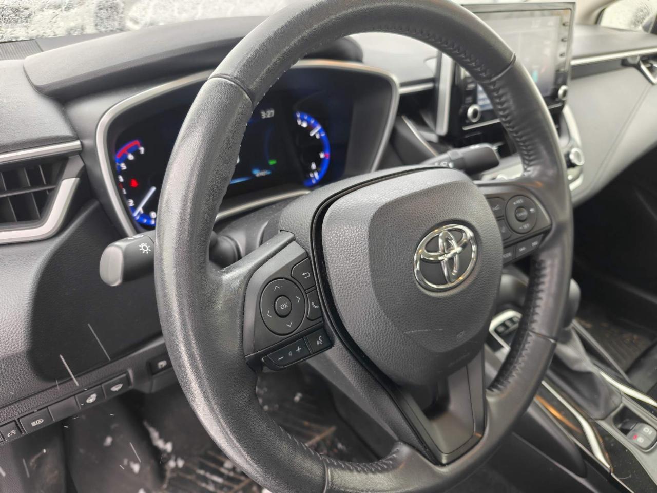 2022 Toyota Corolla Hybrid Base w/Li Battery 4dr Sedan Photo