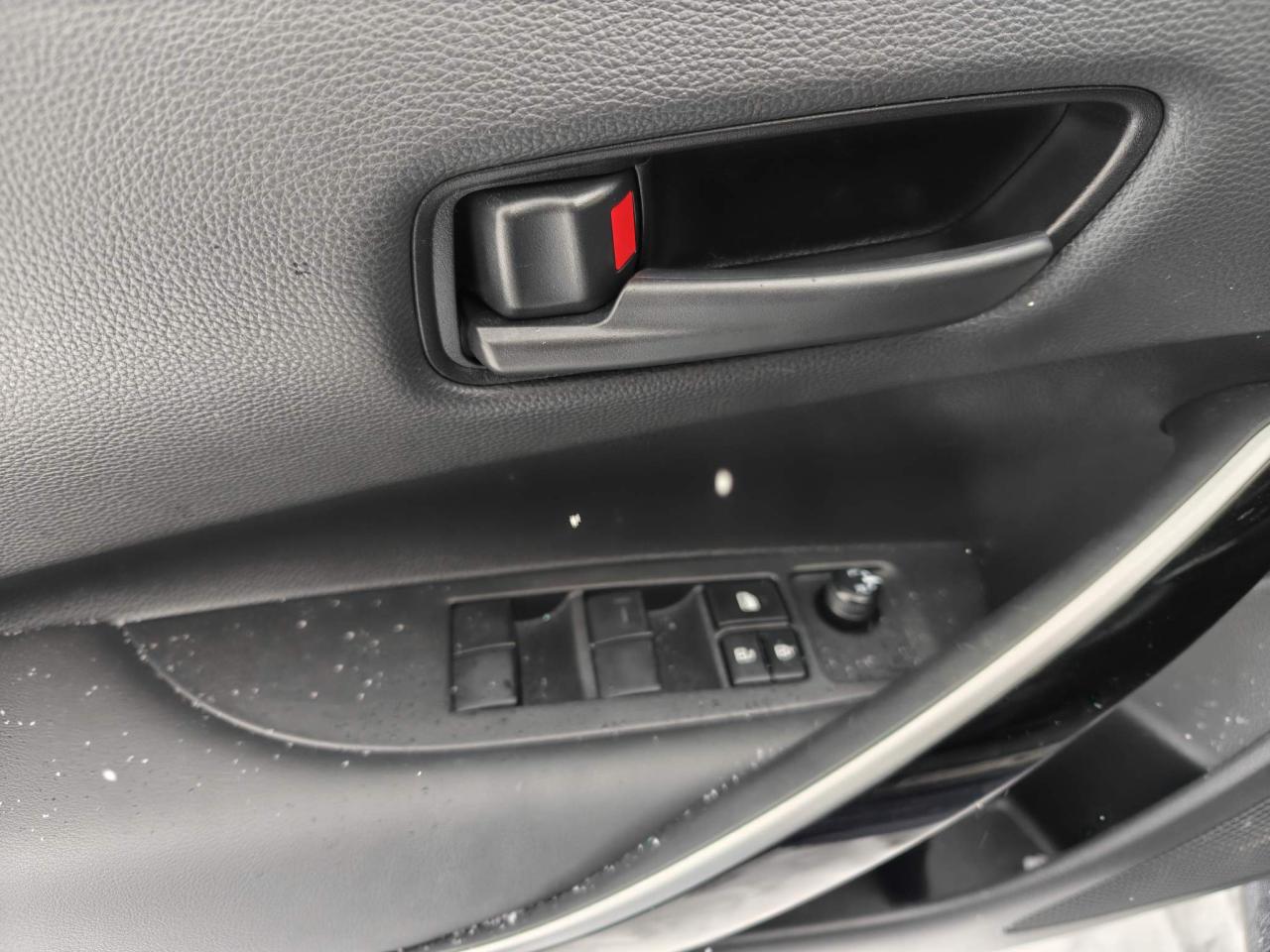 2022 Toyota Corolla Hybrid Base w/Li Battery 4dr Sedan Photo