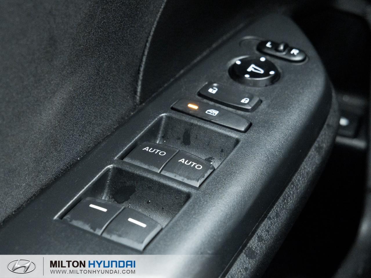 2017 Honda Civic EX (CVT) 4dr Sedan Photo